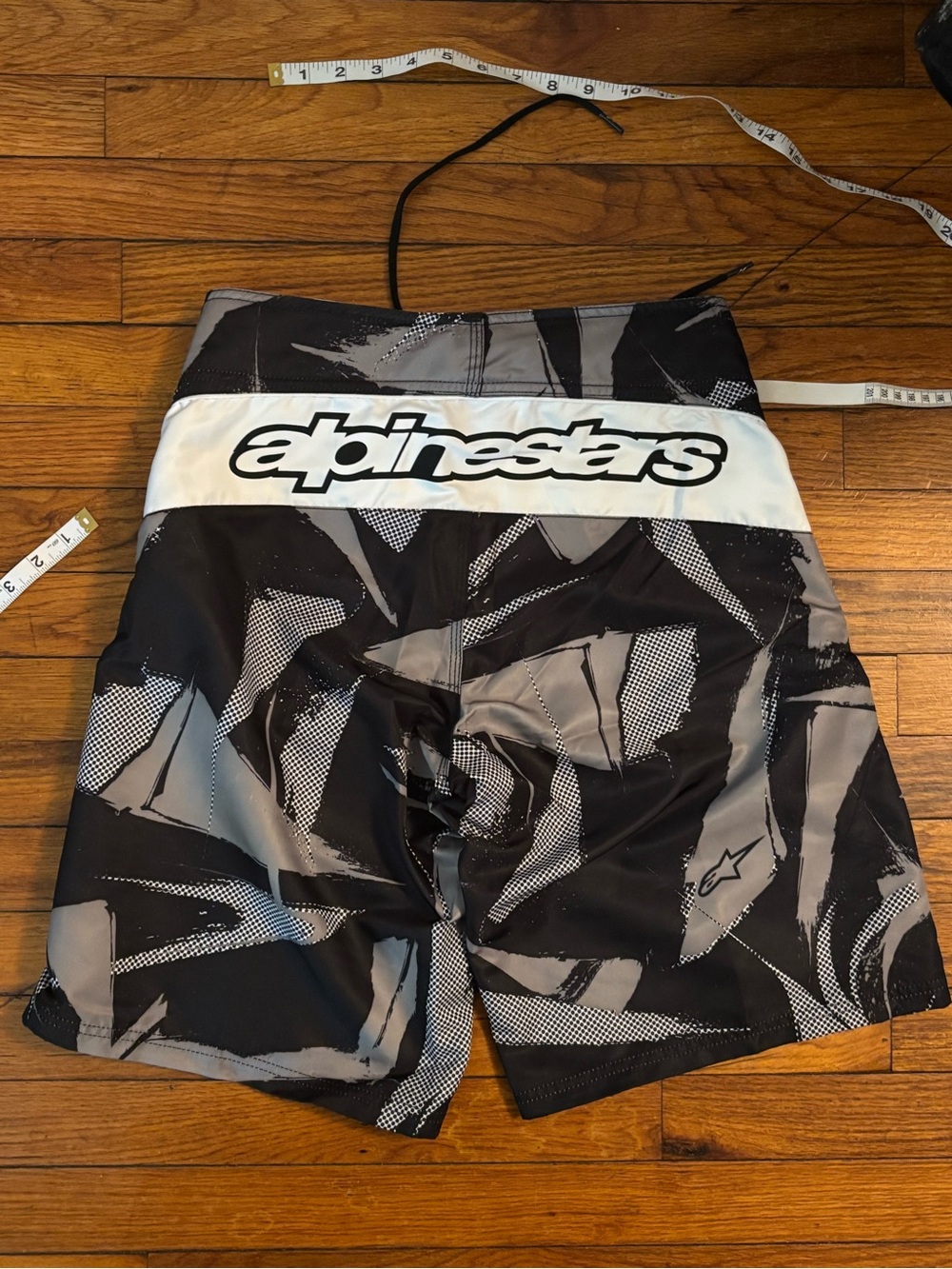 Alpinestars Black & Gray Graphic Swim Board Shorts - Picture 6 of 8